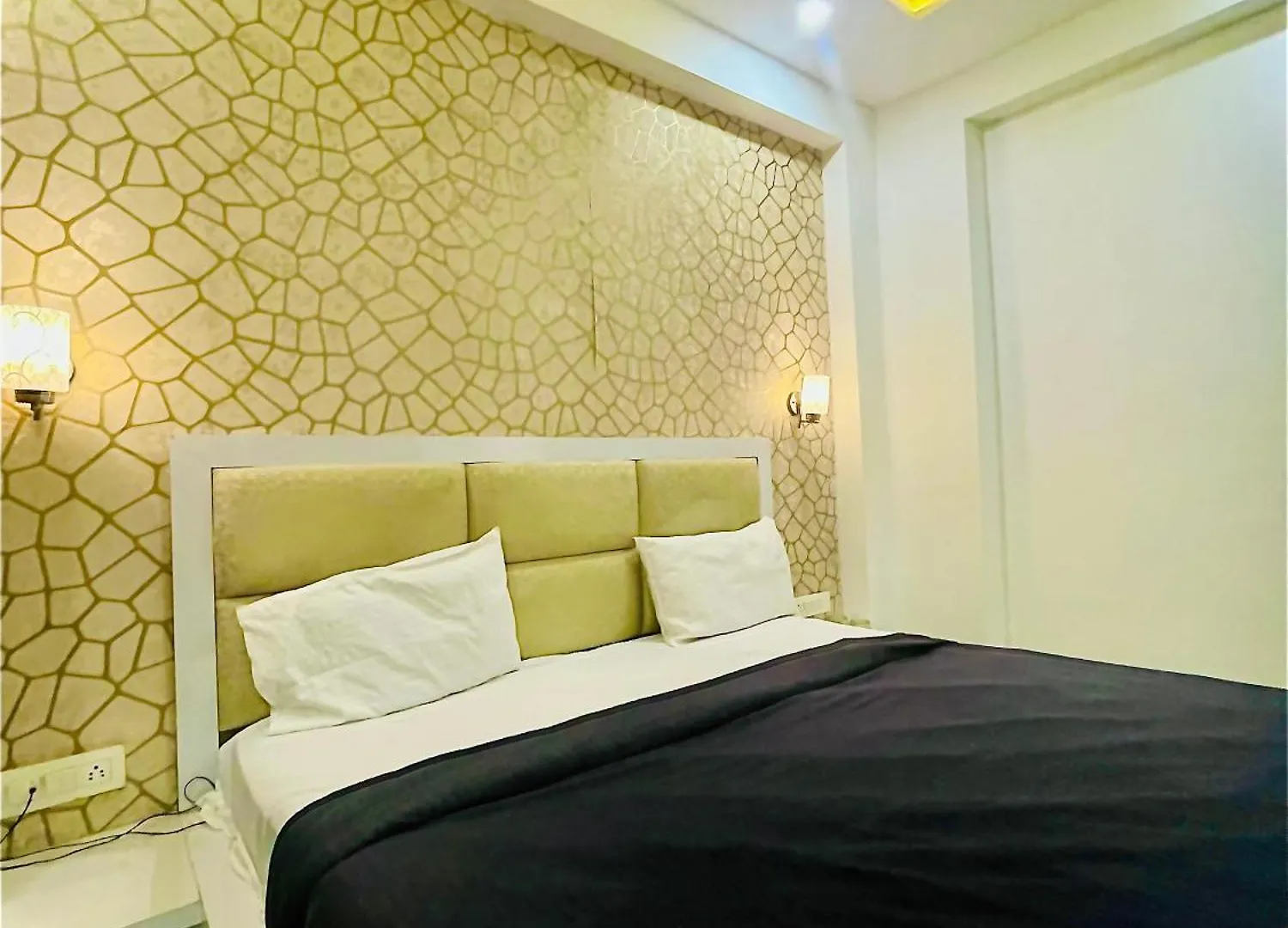 Hotel Home Star Nagla Dhimar